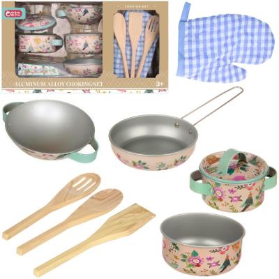 Opakowanie Zestaw naczyń metalowych 9el