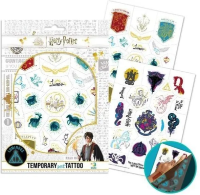 Zestaw tatuaży symbole ze świata Harry'ego Pottera. Wydawca: Dodo. SmakLiter.pl Opakowanie Zestaw tatuaży symbole ze świata Harry'ego Pottera