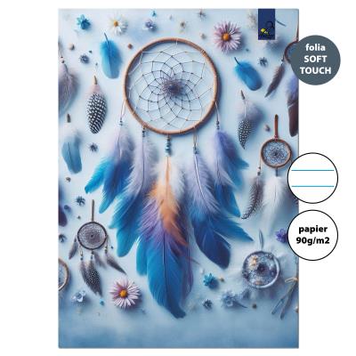 Zeszyt A4 32 kartki w linie 90g Łapacze snów blue. Wydawca: EV-Corp. SmakLiter.pl Opakowanie Zeszyt A4 32 kartki w linie 90g Łapacze snów blue