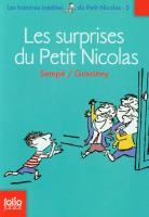 Petit Nicolas Les surprises du Petit Nicolas. Autor: René Goscinny, Jean Jacques Sempe. SmakLiter.pl Okładka książki Petit Nicolas Les surprises du Petit Nicolas