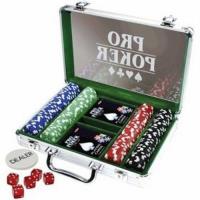 Poker Deluxe 200 żetonów ALBI. Autor:   Praca zbiorowa. SmakLiter.pl Okładka książki Poker Deluxe 200 żetonów ALBI