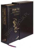 Pismo Święte ST i NT - format duży, etui, paginatory, skóra mielona czarna. Autor: Opracowanie zbiorowe. SmakLiter.pl Okładka książki Pismo Święte ST i NT - format duży, etui, paginatory, skóra mielona czarna