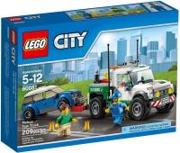Lego City Samochód pomocy drogowej. Autor: City. SmakLiter.pl Okładka książki Lego City Samochód pomocy drogowej