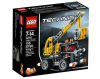 Lego Technic Ciężarówka z wysięgnikiem. Autor: Technic. SmakLiter.pl Okładka książki Lego Technic Ciężarówka z wysięgnikiem