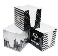 Opakowanie Kostka papierow biała 9x9x9 w kubiku
