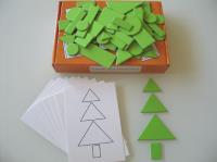 Zestaw dydaktyczny. Układanki z figur geometrycz.. Autor:   Praca zbiorowa. SmakLiter.pl Okładka książki Zestaw dydaktyczny. Układanki z figur geometrycz.