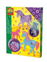 Koralikowe prasowanki - fantazyjne konie. Wydawca: SES NL. SmakLiter.pl Opakowanie Koralikowe prasowanki - fantazyjne konie