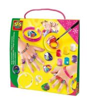 Tęczowe pierścionki i bransoletki. Wydawca: SES NL. SmakLiter.pl Opakowanie Tęczowe pierścionki i bransoletki