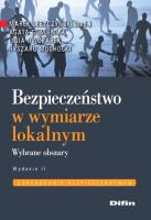 Bezpieczeństwo w wymiarze lokalnym. Autor: Gumieniak Agata, Owczarek Lidia, Mochocki Ryszard. SmakLiter.pl Okładka książki Bezpieczeństwo w wymiarze lokalnym