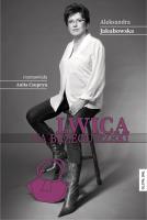 Lwica na brzegu rzeki. Autor: Jakubowska Aleksandra. SmakLiter.pl Okładka książki Lwica na brzegu rzeki