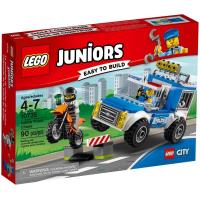 Lego JUNIORS 10735 Pościg furgonetką policyjną. Autor: Juniors. SmakLiter.pl Okładka książki Lego JUNIORS 10735 Pościg furgonetką policyjną