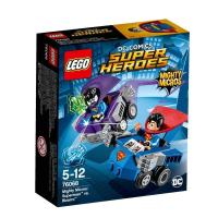 Lego SUPER HEROES Superman kontra Bizarro. Autor: Super Heroes. SmakLiter.pl Okładka książki Lego SUPER HEROES Superman kontra Bizarro