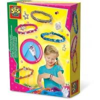 Stwórz kolorowe bransoletki za pomocą francuskiego. Wydawca: SES NL. SmakLiter.pl Opakowanie Stwórz kolorowe bransoletki za pomocą francuskiego