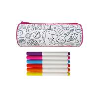 Okładka książki Piórnik do kolorowania z flamastrami jednorożec