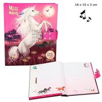 PAMIĘTNIK NA KOD MISS MELODY RÓŻOWY 8786A. Wydawca: PLUS-Z. SmakLiter.pl Opakowanie PAMIĘTNIK NA KOD MISS MELODY RÓŻOWY 8786A