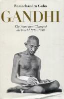 Gandhi 1914-1948. Autor: Guha Ramachandra. SmakLiter.pl Okładka książki Gandhi 1914-1948