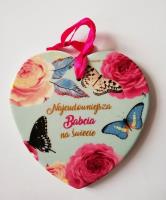 Magnes ceramiczny, Najcudowniejsza Babcia na świecie, serce, morski. Wydawca: Jawi. SmakLiter.pl Opakowanie Magnes ceramiczny, Najcudowniejsza Babcia na świecie, serce, morski