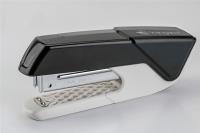 Zszywacz Aris-35 czarny. Wydawca: Kangaro. SmakLiter.pl Opakowanie Zszywacz Aris-35 czarny