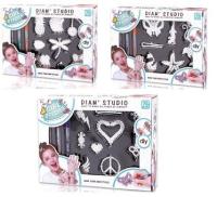 Biżuteria do malowania/dekorowania 3 wzory. Wydawca: Pierot Wydawnictwo. SmakLiter.pl Opakowanie Biżuteria do malowania/dekorowania 3 wzory