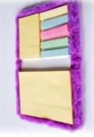 Karteczki samoprzylepne - futro (fiolet). Wydawca: Jawi. SmakLiter.pl Opakowanie Karteczki samoprzylepne - futro (fiolet)