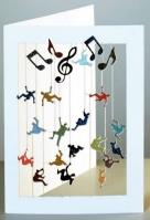 Opakowanie Karnet PP003 wycinany + koperta Mali ludzie i nuty