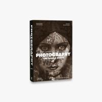 Photography: The Whole Story. Autor: Hacking Juliet, Campany David. SmakLiter.pl Okładka książki Photography: The Whole Story