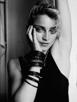 Madonna NYC 83. Autor: Corman Richard. SmakLiter.pl Okładka książki Madonna NYC 83