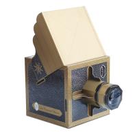 Camera Obscura matówka 16x16cm do samodzielnego złożenia. Wydawca: Astromedia. SmakLiter.pl Opakowanie Camera Obscura matówka 16x16cm do samodzielnego złożenia