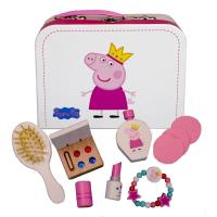 Drewniany zestaw piękności w walizce Świnka Peppa. Wydawca: Barbo Toys. SmakLiter.pl Opakowanie Drewniany zestaw piękności w walizce Świnka Peppa