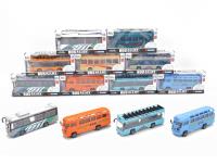 Opakowanie Autobus metalowy w pudełku MIX