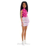 Barbie Fashionistas. Lalka różowa koszulka HRH13. Wydawca: Mattel. SmakLiter.pl Opakowanie Barbie Fashionistas. Lalka różowa koszulka HRH13