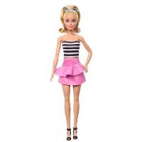 Barbie Fashionistas. Modna przyjaciółka HRH11. Wydawca: Mattel. SmakLiter.pl Opakowanie Barbie Fashionistas. Modna przyjaciółka HRH11