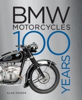 BMW Motorcycles. Autor: Alan Dowds. SmakLiter.pl Okładka książki BMW Motorcycles