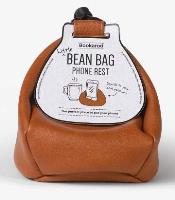 Bookaroo Bean Bag Pufa pod smartfon - brązowa. Wydawca: IF. SmakLiter.pl Opakowanie Bookaroo Bean Bag Pufa pod smartfon - brązowa