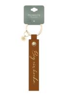 Brelok skórzany pasek - Bóg cię kocha. Wydawca: Szaron. SmakLiter.pl Opakowanie Brelok skórzany pasek - Bóg cię kocha