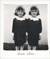 Opakowanie Diane Arbus Monograph