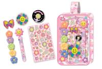 Długopis i zakreślacze w kosmetyczce Kwiatki. Wydawca: POCOWARE. SmakLiter.pl Opakowanie Długopis i zakreślacze w kosmetyczce Kwiatki