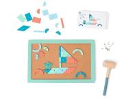 Drewniana przybijanka z kartami pracy. Wydawca: BS Toys. SmakLiter.pl Opakowanie Drewniana przybijanka z kartami pracy