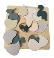 Drewniana układanka jajka i dinozaury. Wydawca: Toyki. SmakLiter.pl Opakowanie Drewniana układanka jajka i dinozaury