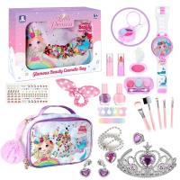 Opakowanie Duży zestaw do makijażu z kosmetyczką