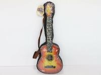 Gitara w pokrowcu. Wydawca: ADAR. SmakLiter.pl Opakowanie Gitara w pokrowcu