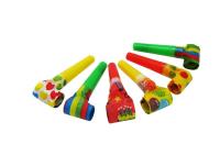 Gwizdki 6szt MIX. Wydawca: ARPEX. SmakLiter.pl Opakowanie Gwizdki 6szt MIX