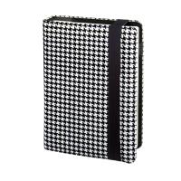 Kalendarz 2025 Modena A5 tygodniowy na gumkę czarno-biały KTP-25MD. Wydawca: I-DROPS. SmakLiter.pl Opakowanie Kalendarz 2025 Modena A5 tygodniowy na gumkę czarno-biały KTP-25MD