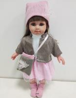 Lalka w zimowym ubranku 35cm. Wydawca: ADAR. SmakLiter.pl Opakowanie Lalka w zimowym ubranku 35cm