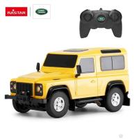Land Rover Defender R/C 1:24. Wydawca: Rastar. SmakLiter.pl Opakowanie Land Rover Defender R/C 1:24