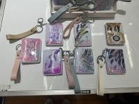 Opakowanie Lusterko z płynnym brokatem i przywieszką (12szt)