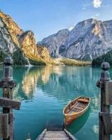 Opakowanie Malowanie po numerach Przystań górskie jezioro łódka