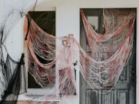 Opakowanie Materiał dekoracyjny z plamami krwi 0,72x9,8m