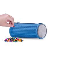 Opakowanie Okrągły piórnik na suwak z niebieskim panelem