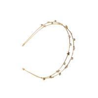 Opaska złota z diamencikami. Wydawca: Coralico. SmakLiter.pl Opakowanie Opaska złota z diamencikami